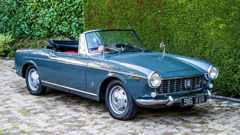 1960 Fiat 1500 Cabriolet EV conversion by Retro Electrics (LHD) For Sale (picture 1 of 179)
