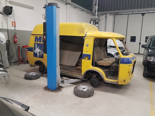 1982 Fiat 238 (Assistenza Rally Alitalia) till salu (bild 51 av 85)