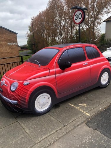 2008 Fiat 500 ‘Ferrari Dealer’ Edition En venta (imagen 8 de 75)