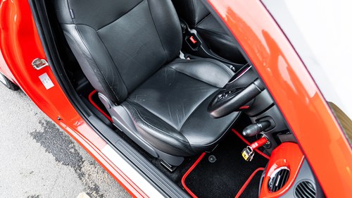 2008 Fiat 500 ‘Ferrari Dealer’ Edition En venta (imagen 38 de 75)