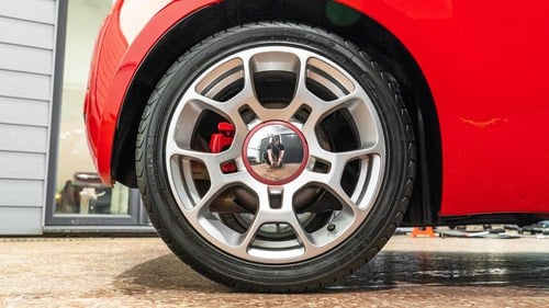 2008 Fiat 500 ‘Ferrari Dealer’ Edition En venta (imagen 14 de 75)