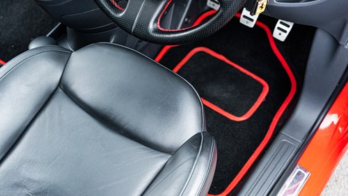 2008 Fiat 500 ‘Ferrari Dealer’ Edition En venta (imagen 34 de 75)