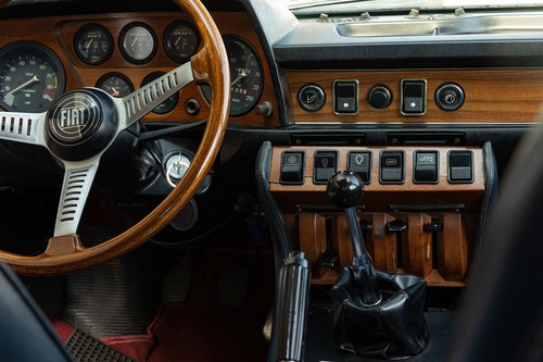 1970 Fiat Dino Coupe 2400 zum Verkauf (Bild 39 von 94)