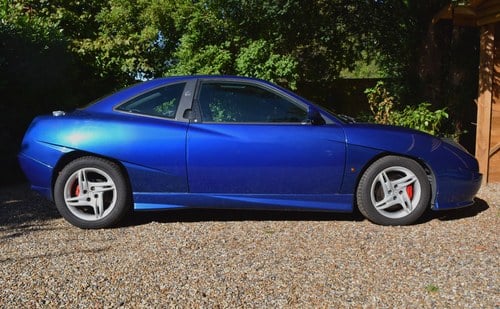 2000 Fiat Coupe 20V Turbo Plus à vendre (picture 2 of 109)