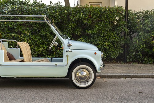 1972 Fiat 500 Jolly Evocation Owned by Lando Norris In vendita (immagine 60 di 115)