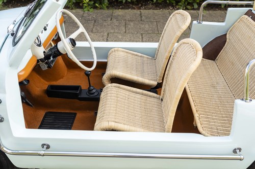 1972 Fiat 500 Jolly Evocation Owned by Lando Norris In vendita (immagine 18 di 115)