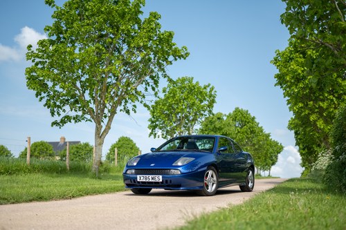 NO RESERVE - 2000 Fiat Coupé 20v Turbo Plus à vendre (picture 28 of 201)