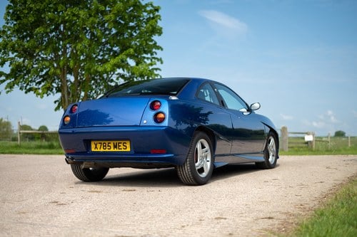 NO RESERVE - 2000 Fiat Coupé 20v Turbo Plus à vendre (picture 19 of 201)