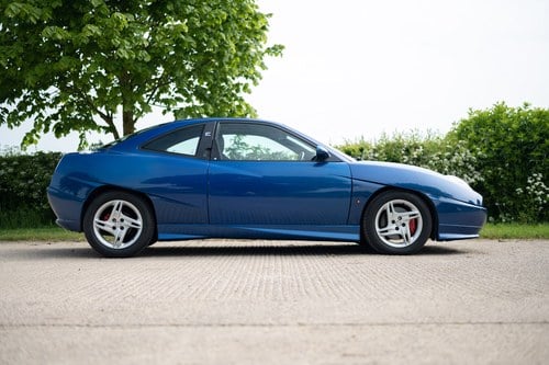 NO RESERVE - 2000 Fiat Coupé 20v Turbo Plus à vendre (picture 8 of 201)