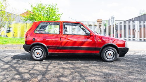 1989 Fiat Uno Turbo MK1 Te koop (foto 10 van 131)
