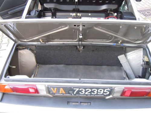 1982 Fiat X 1/9 Five-Speed Te koop (foto 20 van 66)