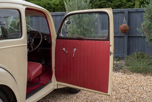 1952 Ford Anglia till salu (bild 30 av 133)