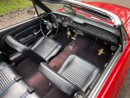 1967 Ford Mustang 289 Convertible Te koop (foto 31 van 116)