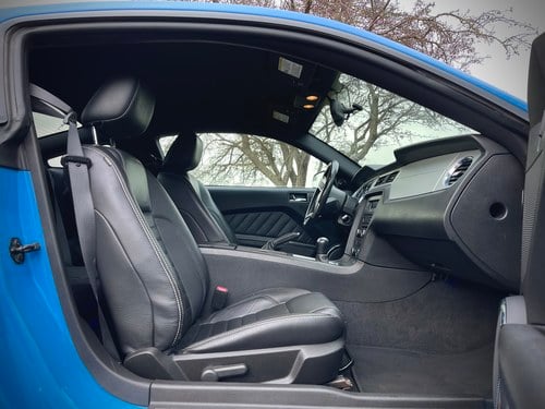 2010 Ford Mustang GT 5-litre V8 LHD zum Verkauf (Bild 45 von 144)