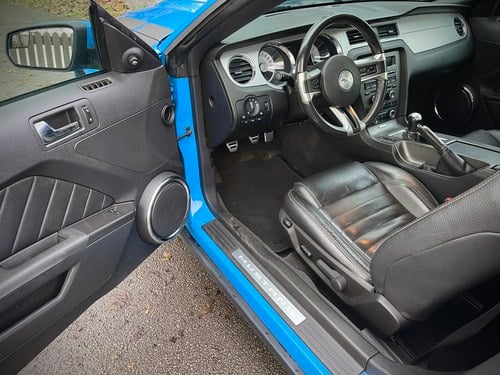 2010 Ford Mustang GT 5-litre V8 LHD zum Verkauf (Bild 41 von 144)