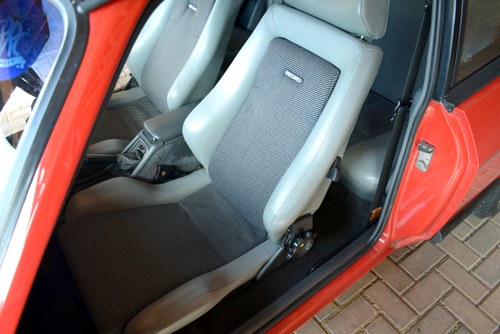 1987 Ford Capri 2.8i Special Te koop (foto 49 van 158)