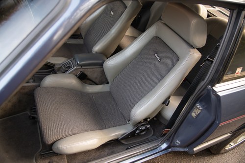 1985 Ford Capri 2.8 Injection Special zum Verkauf (Bild 38 von 174)