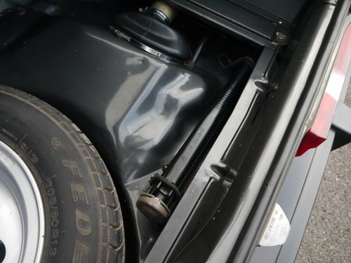 1981 Ford Capri 2.8 injection In vendita (immagine 50 di 143)