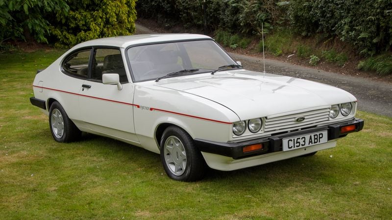 1985 Ford Capri 2.8 Injection Special For Sale (picture 1 of 123)
