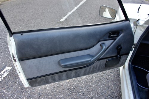 1987 Ford Capri 3.0 V6 In vendita (immagine 37 di 88)