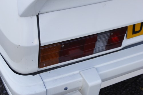 1987 Ford Capri 3.0 V6 In vendita (immagine 55 di 88)