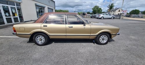 RESERVE LOWERED - 1977 Ford Cortina 2.0 Ghia In vendita (immagine 4 di 50)