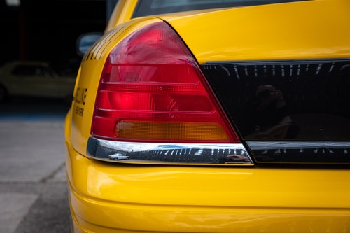 2003 Ford Crown Victoria New York Taxi For Sale (picture 76 of 119)