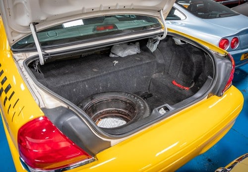 2003 Ford Crown Victoria New York Taxi For Sale (picture 51 of 119)