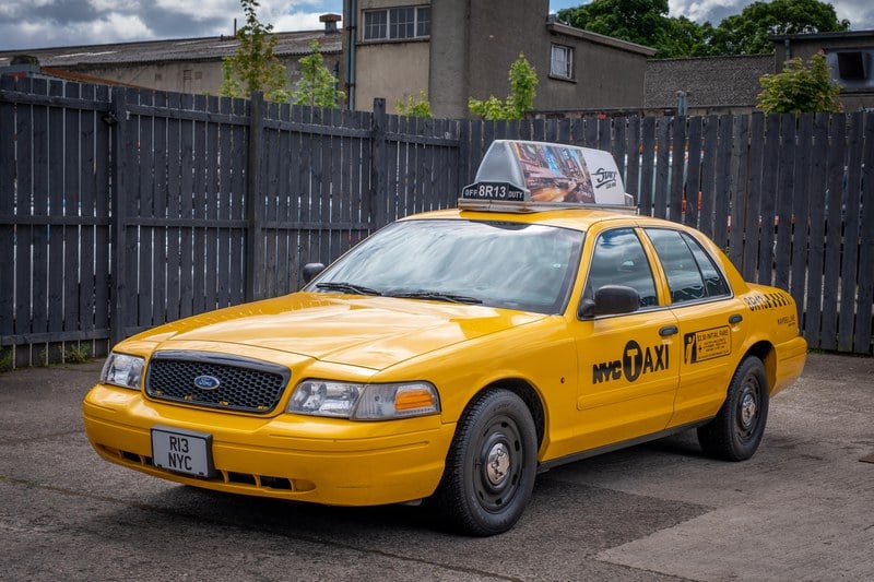 NYC Taxi - Ford Crown Victoria - a photo on NYC Taxi - Ford Crown Victoria - a photo on