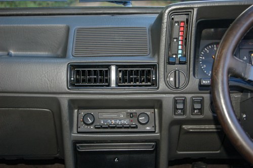 1983 Ford Escort RS1600i zum Verkauf (Bild 33 von 128)