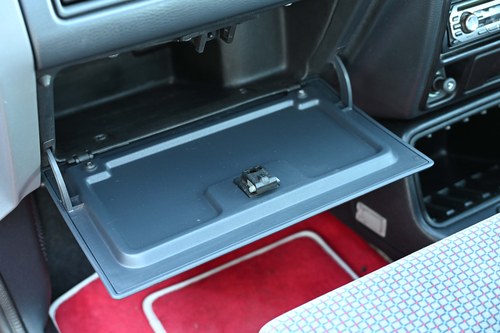 1989 Ford Escort XR3i zum Verkauf (Bild 55 von 130)