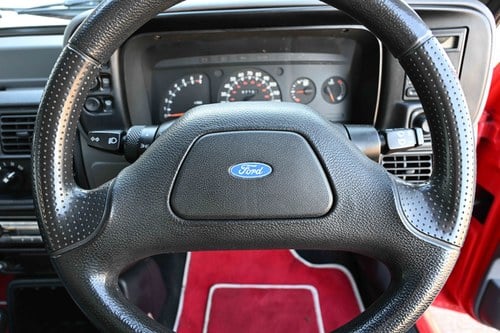 1989 Ford Escort XR3i zum Verkauf (Bild 57 von 130)