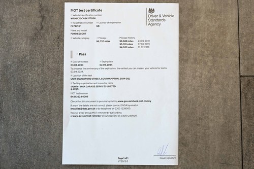 1989 Ford Escort XR3i zum Verkauf (Bild 127 von 130)