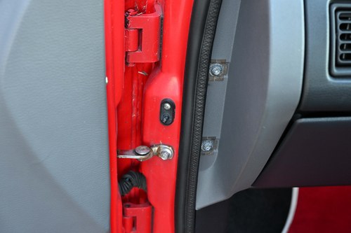 1989 Ford Escort XR3i zum Verkauf (Bild 35 von 130)