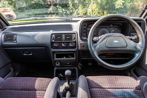 1991 Ford Escort XR3i For Sale (picture 70 of 208)