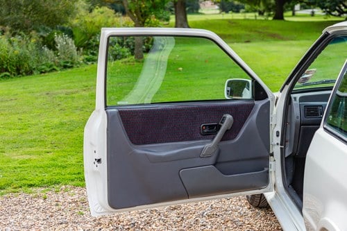 1991 Ford Escort XR3i For Sale (picture 80 of 208)