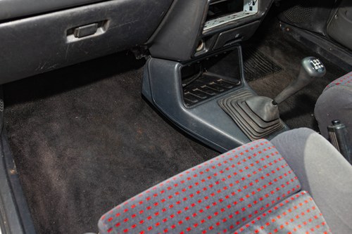 1991 Ford Escort XR3i For Sale (picture 46 of 208)