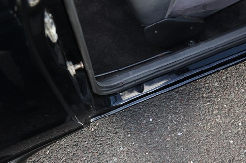 NO RESERVE - 1984 Ford Escort XR3i 1.6i Cabriolet Mk III In vendita (immagine 30 di 73)