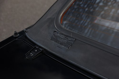 NO RESERVE - 1984 Ford Escort XR3i 1.6i Cabriolet Mk III In vendita (immagine 59 di 73)