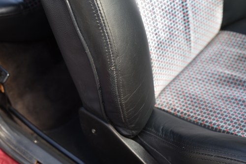 1990 Ford Escort XR3i Cabriolet In vendita (immagine 63 di 158)