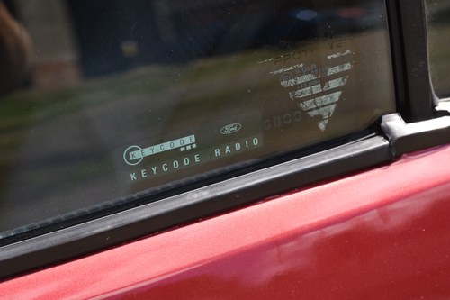 1990 Ford Escort XR3i Cabriolet In vendita (immagine 104 di 158)