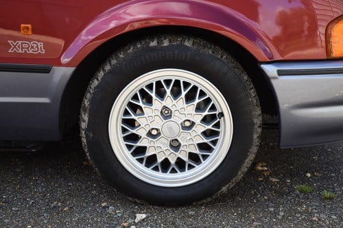 1990 Ford Escort XR3i Cabriolet In vendita (immagine 22 di 158)