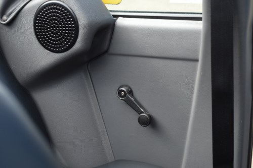 1990 Ford Escort XR3i Cabriolet In vendita (immagine 72 di 158)