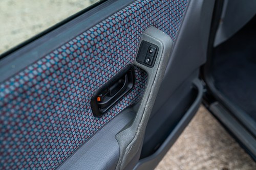 1989 Ford Escort XR3i In vendita (immagine 64 di 141)