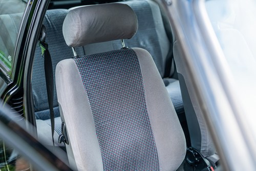 1989 Ford Escort XR3i In vendita (immagine 47 di 141)