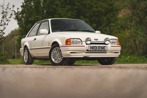 1990 Ford Escort XR3i à vendre (picture 2 of 72)