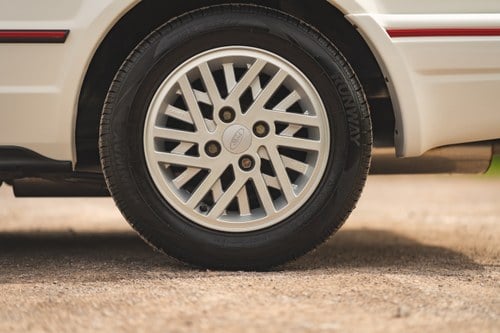 1990 Ford Escort XR3i à vendre (picture 15 of 72)