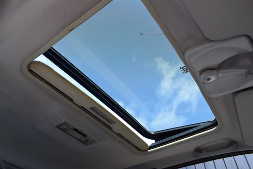 1993 Ford Escort XR3i till salu (bild 47 av 103)