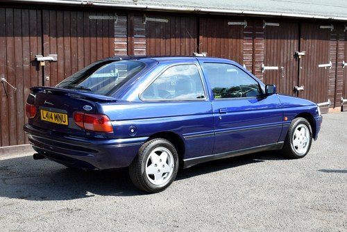 1993 Ford Escort XR3i till salu (bild 13 av 103)