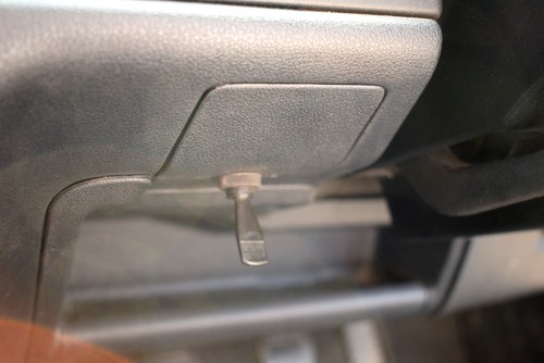 1993 Ford Escort XR3i till salu (bild 37 av 103)